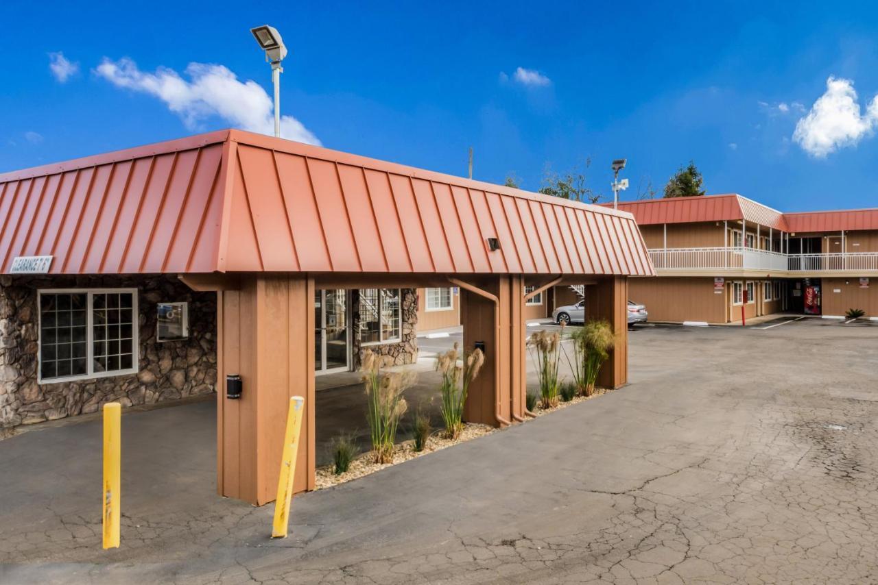 Americas Best Value Inn - Ukiah Exterior foto