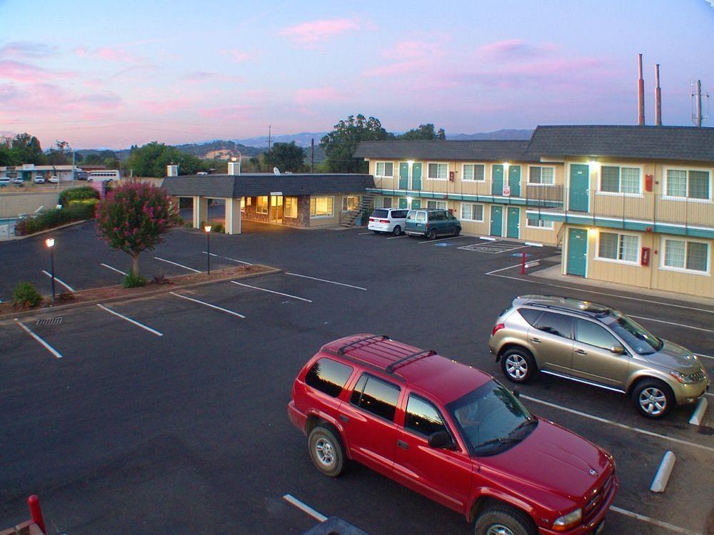 Americas Best Value Inn - Ukiah Exterior foto